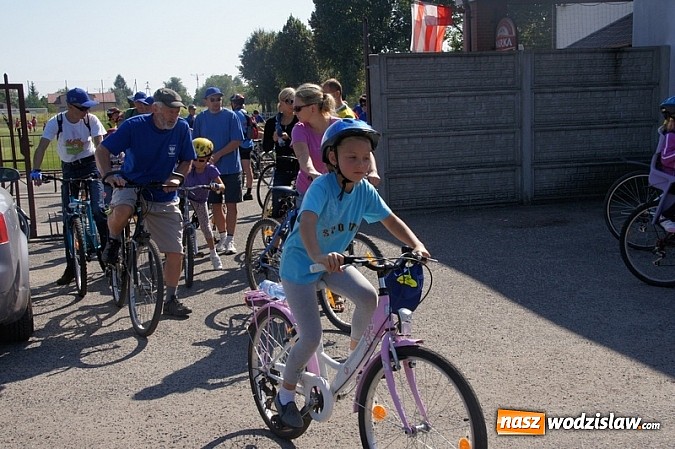 Zdjęcie w galerii na portalu naszwodzislaw.com: Rajd rowerowy na pograniczu wiadomości z regionu