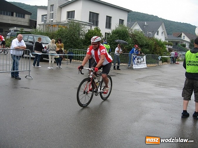 Zdjęcie w galerii na portalu naszwodzislaw.com: Mirosław Kozielski reprezentował Mszanę na kolarskich mistrzostwach w Szwajcarii wiadomości z regionu