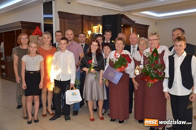Zdjęcie w galerii na portalu naszwodzislaw.com: Starosta wręczył nagrody Powiatu Wodzisławskiego wiadomości z regionu