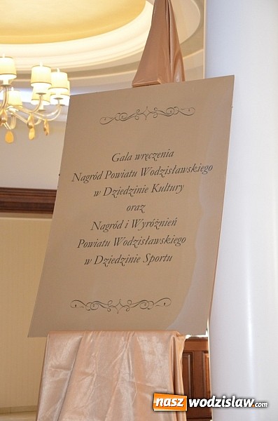 Zdjęcie w galerii na portalu naszwodzislaw.com: Starosta wręczył nagrody Powiatu Wodzisławskiego wiadomości z regionu