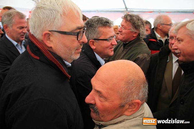 Zdjęcie w galerii na portalu naszwodzislaw.com: Prezydent Bronisław Komorowski odwiedził teren budowy zbiornika Racibórz wiadomości z regionu