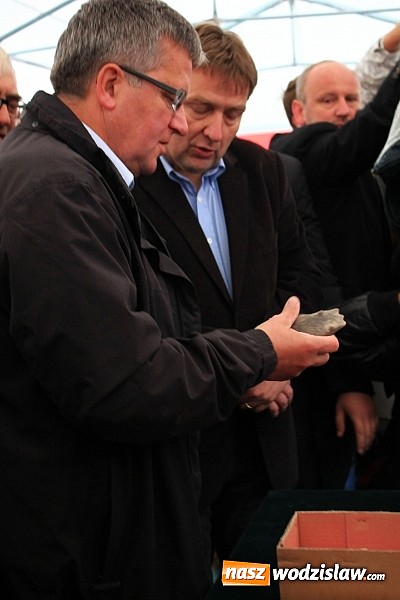 Zdjęcie w galerii na portalu naszwodzislaw.com: Prezydent Bronisław Komorowski odwiedził teren budowy zbiornika Racibórz wiadomości z regionu