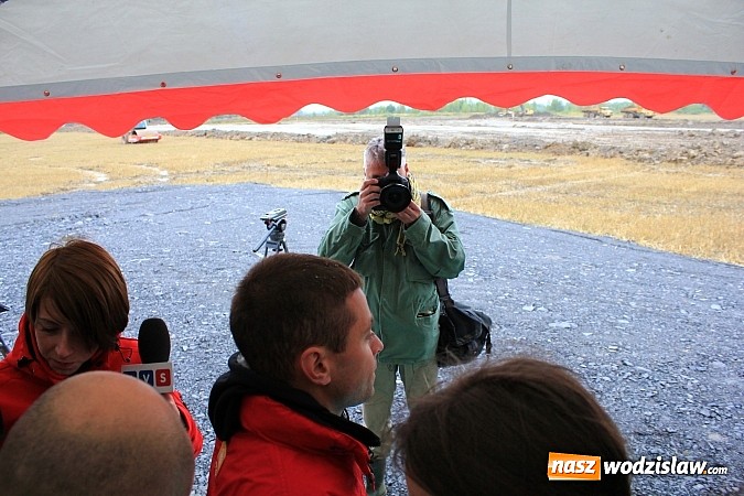 Zdjęcie w galerii na portalu naszwodzislaw.com: Prezydent Bronisław Komorowski odwiedził teren budowy zbiornika Racibórz wiadomości z regionu