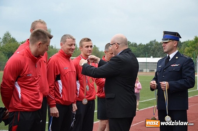 Zdjęcie w galerii na portalu naszwodzislaw.com: Strażacy PSP Mistrzami Powiatu w piłce nożnej wiadomości z regionu