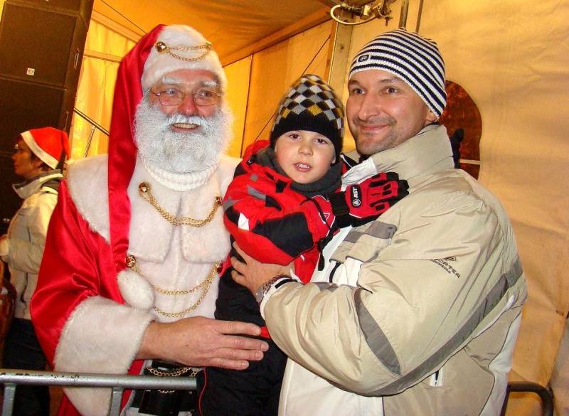 Zdjęcie w galerii na portalu naszwodzislaw.com: Czekoladowe mikołaje dla każdego wiadomości z regionu