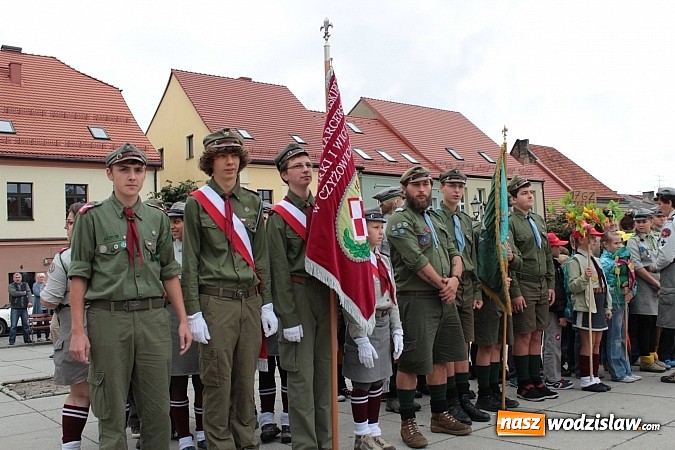 Zdjęcie w galerii na portalu naszwodzislaw.com: Laska Skautowa dla Wójta Gminy Gorzyce wiadomości z regionu