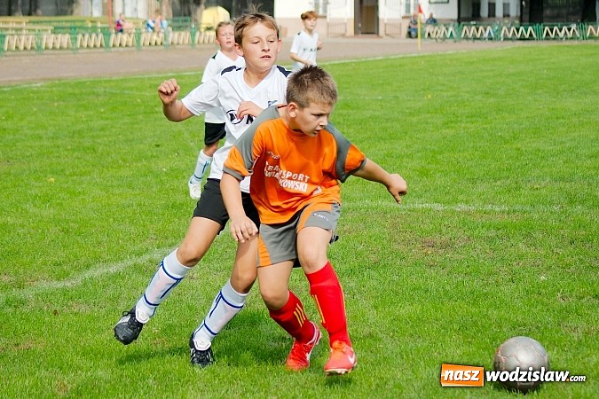 Zdjęcie w galerii na portalu naszwodzislaw.com: Skrzyszowska Gwiazda rozbita w Raciborzu wiadomości z regionu