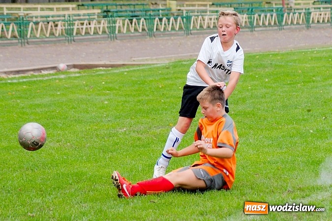 Zdjęcie w galerii na portalu naszwodzislaw.com: Skrzyszowska Gwiazda rozbita w Raciborzu wiadomości z regionu