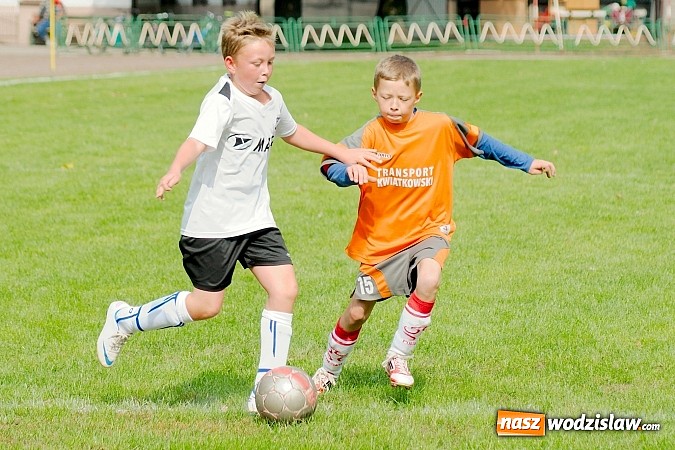 Zdjęcie w galerii na portalu naszwodzislaw.com: Skrzyszowska Gwiazda rozbita w Raciborzu wiadomości z regionu