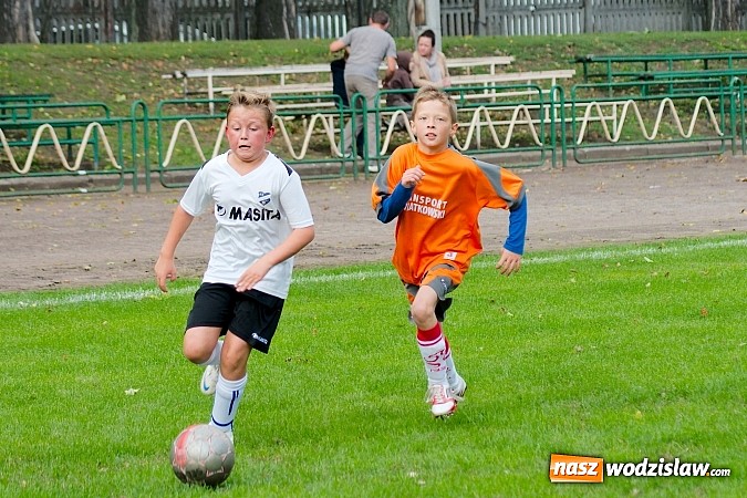 Zdjęcie w galerii na portalu naszwodzislaw.com: Skrzyszowska Gwiazda rozbita w Raciborzu wiadomości z regionu