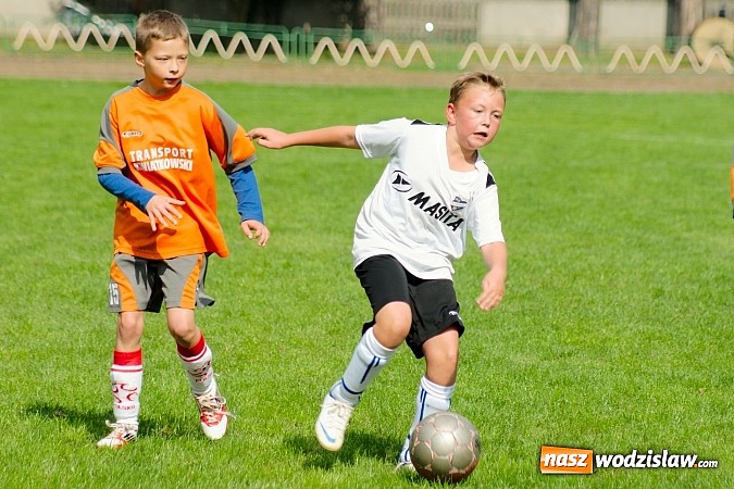 Zdjęcie w galerii na portalu naszwodzislaw.com: Skrzyszowska Gwiazda rozbita w Raciborzu wiadomości z regionu