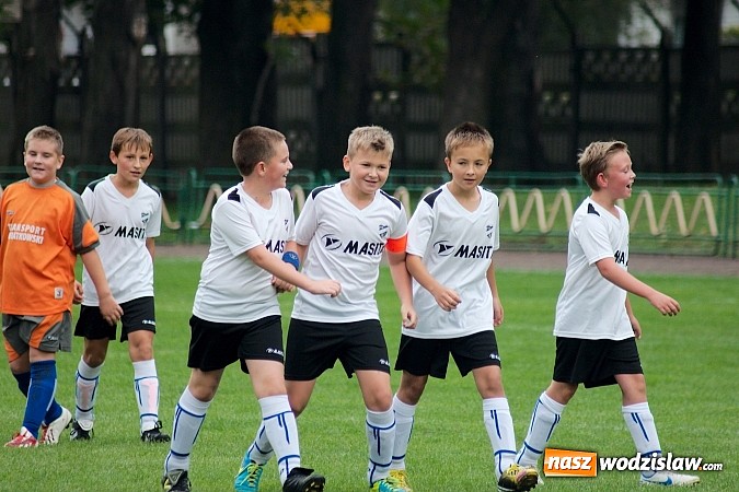 Zdjęcie w galerii na portalu naszwodzislaw.com: Skrzyszowska Gwiazda rozbita w Raciborzu wiadomości z regionu