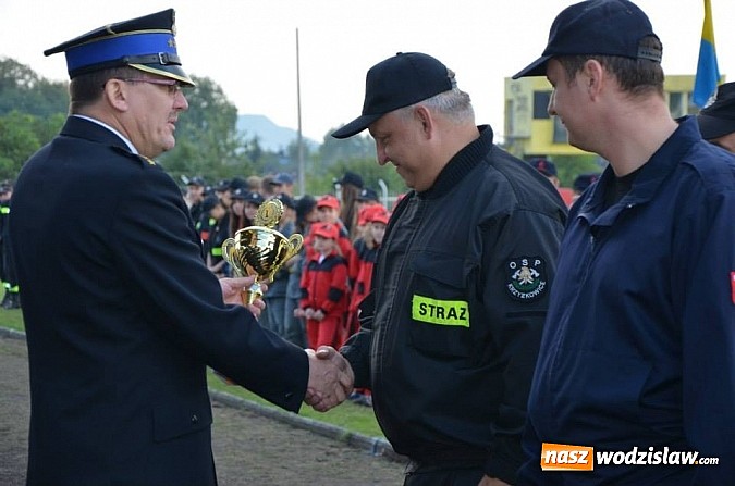 Zdjęcie w galerii na portalu naszwodzislaw.com: Strażacy zmierzyli się w Rydułtowach wiadomości z regionu