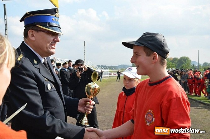 Zdjęcie w galerii na portalu naszwodzislaw.com: Strażacy zmierzyli się w Rydułtowach wiadomości z regionu