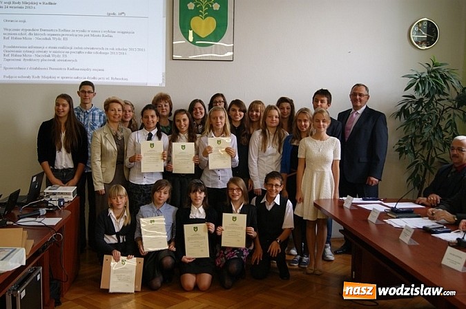 Zdjęcie w galerii na portalu naszwodzislaw.com: Najzdolniejsi nagrodzeni przez burmistrza  wiadomości z regionu