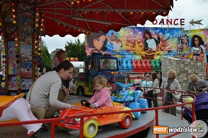 Zdjęcie w galerii na portalu naszwodzislaw.com: Stowarzyszenia wyszły do ludzi wiadomości z regionu