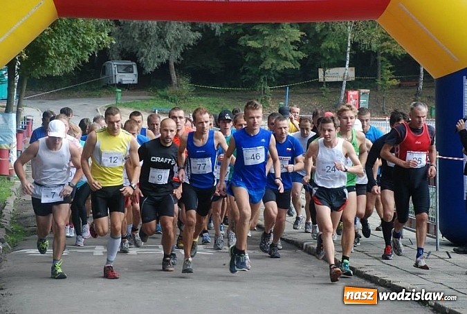 Zdjęcie w galerii na portalu naszwodzislaw.com: Ponad 100 zawodników wzięło udział w biegu na Balatonie wiadomości z regionu