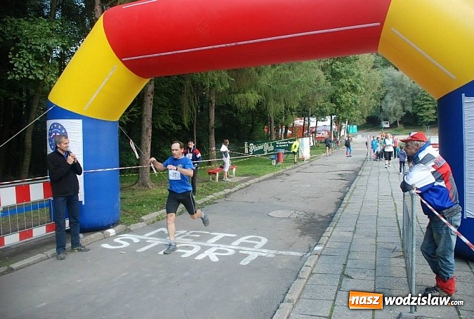 Zdjęcie w galerii na portalu naszwodzislaw.com: Ponad 100 zawodników wzięło udział w biegu na Balatonie wiadomości z regionu