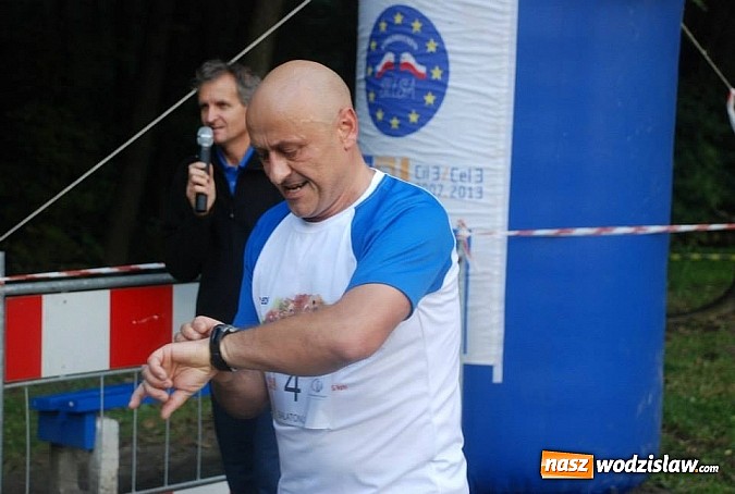 Zdjęcie w galerii na portalu naszwodzislaw.com: Ponad 100 zawodników wzięło udział w biegu na Balatonie wiadomości z regionu