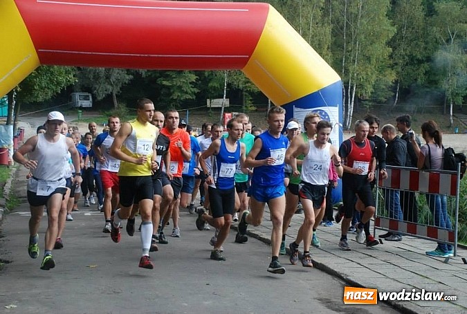 Zdjęcie w galerii na portalu naszwodzislaw.com: Ponad 100 zawodników wzięło udział w biegu na Balatonie wiadomości z regionu