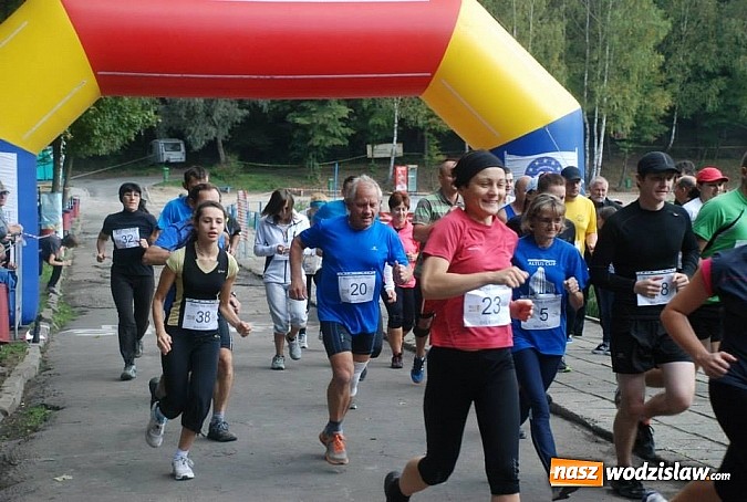 Zdjęcie w galerii na portalu naszwodzislaw.com: Ponad 100 zawodników wzięło udział w biegu na Balatonie wiadomości z regionu
