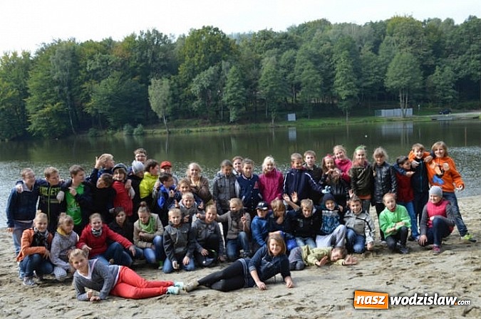 Zdjęcie w galerii na portalu naszwodzislaw.com: W ramach Sprzątania Świata zebrali śmieci na Balatonie wiadomości z regionu