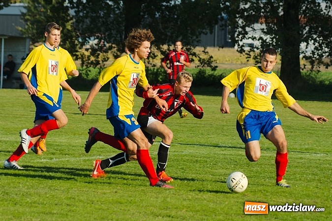 Zdjęcie w galerii na portalu naszwodzislaw.com: Dreszczowiec w Bieńkowicach. Rezerwy Rogowa pokonane wiadomości z regionu