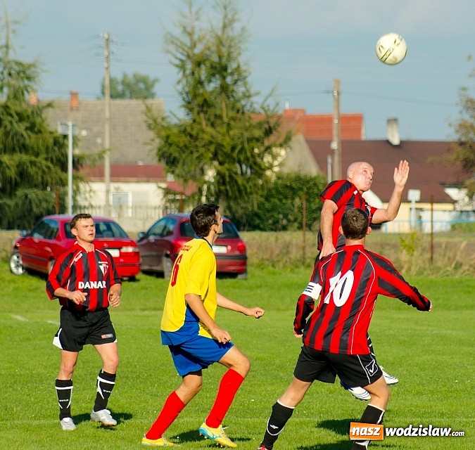 Zdjęcie w galerii na portalu naszwodzislaw.com: Dreszczowiec w Bieńkowicach. Rezerwy Rogowa pokonane wiadomości z regionu