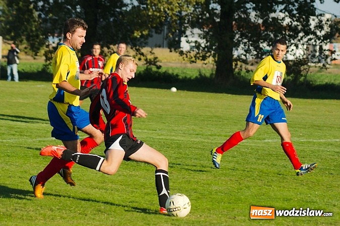 Zdjęcie w galerii na portalu naszwodzislaw.com: Dreszczowiec w Bieńkowicach. Rezerwy Rogowa pokonane wiadomości z regionu