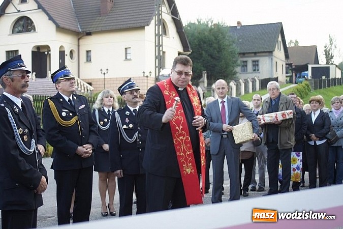 Zdjęcie w galerii na portalu naszwodzislaw.com: W Mszanie otwarto zmodernizowaną remizę OSP wiadomości z regionu