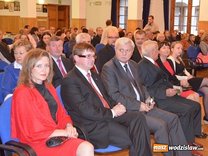 Zdjęcie w galerii na portalu naszwodzislaw.com: Tytuł Człowieka o Złotym Sercu przyznany wiadomości z regionu