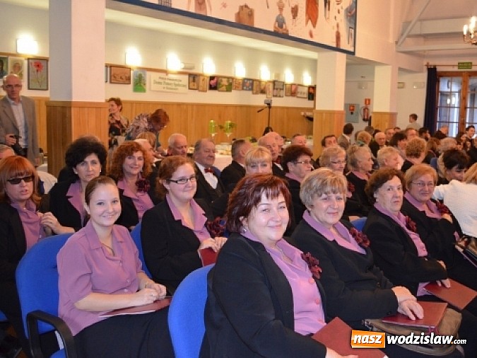 Zdjęcie w galerii na portalu naszwodzislaw.com: Tytuł Człowieka o Złotym Sercu przyznany wiadomości z regionu