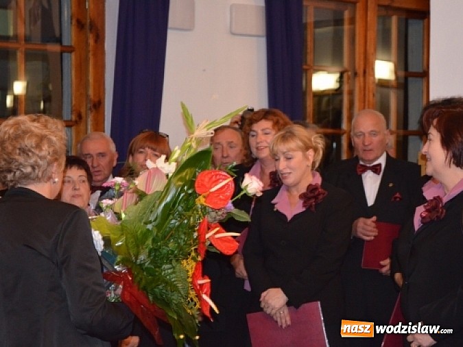 Zdjęcie w galerii na portalu naszwodzislaw.com: Tytuł Człowieka o Złotym Sercu przyznany wiadomości z regionu