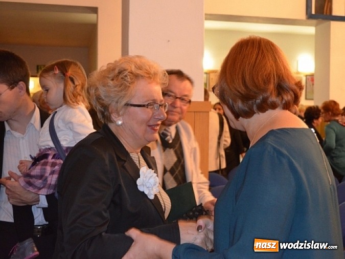 Zdjęcie w galerii na portalu naszwodzislaw.com: Tytuł Człowieka o Złotym Sercu przyznany wiadomości z regionu