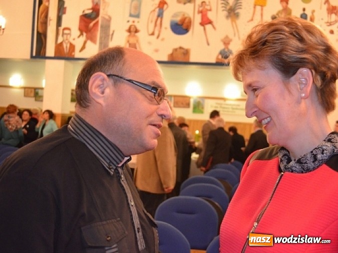 Zdjęcie w galerii na portalu naszwodzislaw.com: Tytuł Człowieka o Złotym Sercu przyznany wiadomości z regionu