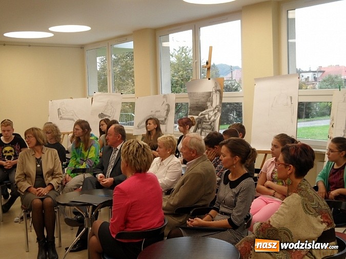Zdjęcie w galerii na portalu naszwodzislaw.com: Wspólnie będą kształcić młodych artystów i nie tylko wiadomości z regionu