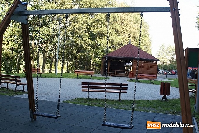 Zdjęcie w galerii na portalu naszwodzislaw.com: Nowy plac zabaw w Mszanie już otwarty wiadomości z regionu