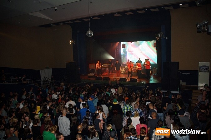 Zdjęcie w galerii na portalu naszwodzislaw.com: 10 lat zespołu Tabu - fotorelacja wiadomości z regionu