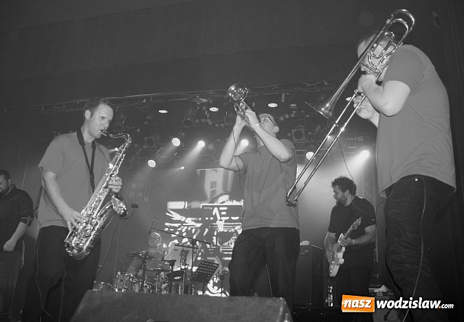 Zdjęcie w galerii na portalu naszwodzislaw.com: 10 lat zespołu Tabu - fotorelacja wiadomości z regionu