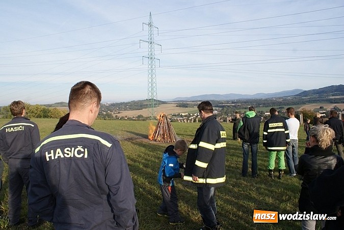 Zdjęcie w galerii na portalu naszwodzislaw.com: Polowanie na granicy, czyli pokaz kunsztu polskich i czeskich myśliwych wiadomości z regionu