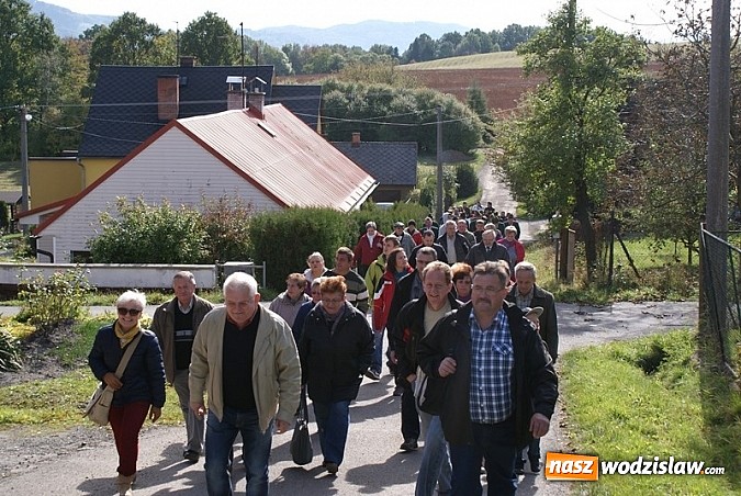 Zdjęcie w galerii na portalu naszwodzislaw.com: Polowanie na granicy, czyli pokaz kunsztu polskich i czeskich myśliwych wiadomości z regionu