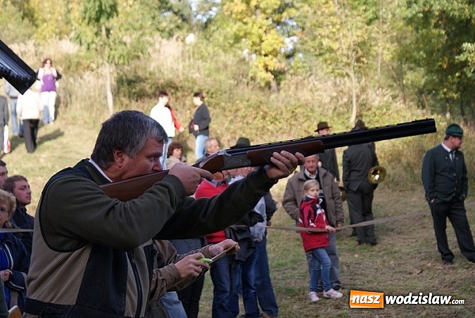 Zdjęcie w galerii na portalu naszwodzislaw.com: Polowanie na granicy, czyli pokaz kunsztu polskich i czeskich myśliwych wiadomości z regionu