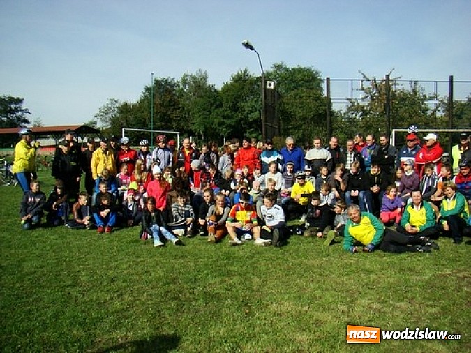 Zdjęcie w galerii na portalu naszwodzislaw.com: Rowerem po zdrowie - relacja z rajdu w Pszowie wiadomości z regionu