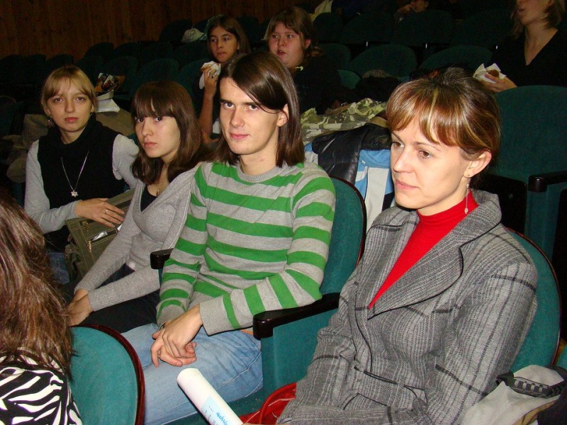 Zdjęcie w galerii na portalu naszwodzislaw.com: Do olimpiady zgłaszają się na ochotnika wiadomości z regionu