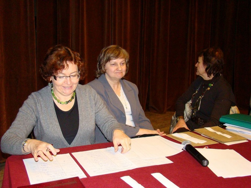 Zdjęcie w galerii na portalu naszwodzislaw.com: Do olimpiady zgłaszają się na ochotnika wiadomości z regionu