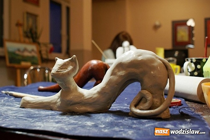 Zdjęcie w galerii na portalu naszwodzislaw.com: Ruszyły warsztaty ceramiczne w GOKiR Mszana wiadomości z regionu