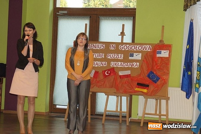 Zdjęcie w galerii na portalu naszwodzislaw.com: Tańcząco podsumowali projekt Comeniusa wiadomości z regionu