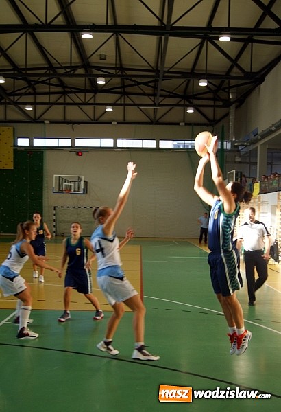 Zdjęcie w galerii na portalu naszwodzislaw.com: Seniorki Olimpii zwyciężyły po raz drugi wiadomości z regionu