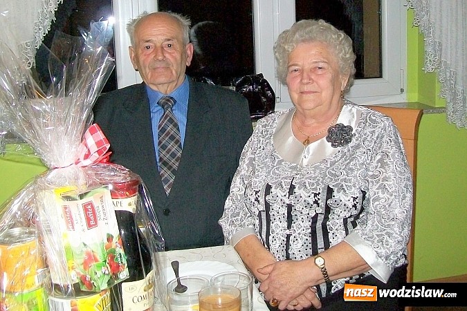 Zdjęcie w galerii na portalu naszwodzislaw.com: Emeryci z Połomi bawili się na Dniu Seniora wiadomości z regionu