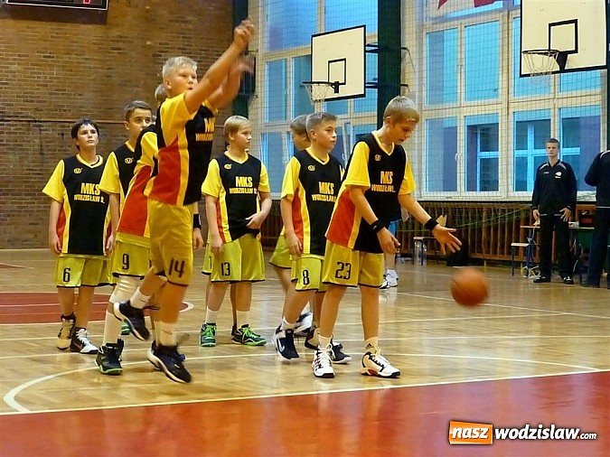 Zdjęcie w galerii na portalu naszwodzislaw.com: Koszykarze rozpoczęli sezon wiadomości z regionu